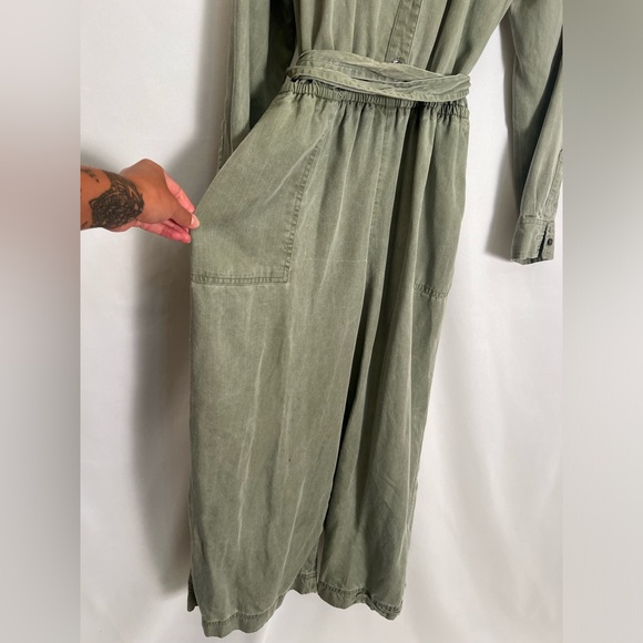 Urban outfitters jumpsuit - Picture 4 of 14